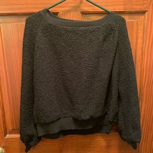 Cozy black sweatshirt